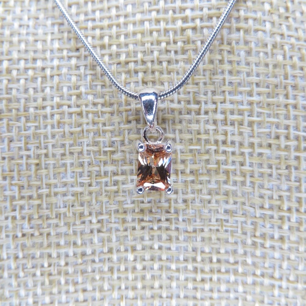Vintage Sterling Silver Morganite Pendant - Picture 6 of 6